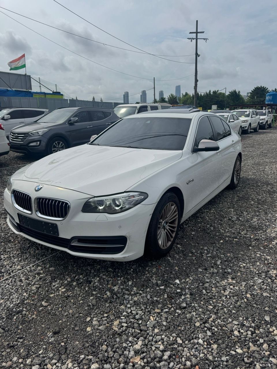 2014 BMW 5Er VIN: WBA5E5106FG055200 Lot: 400097409