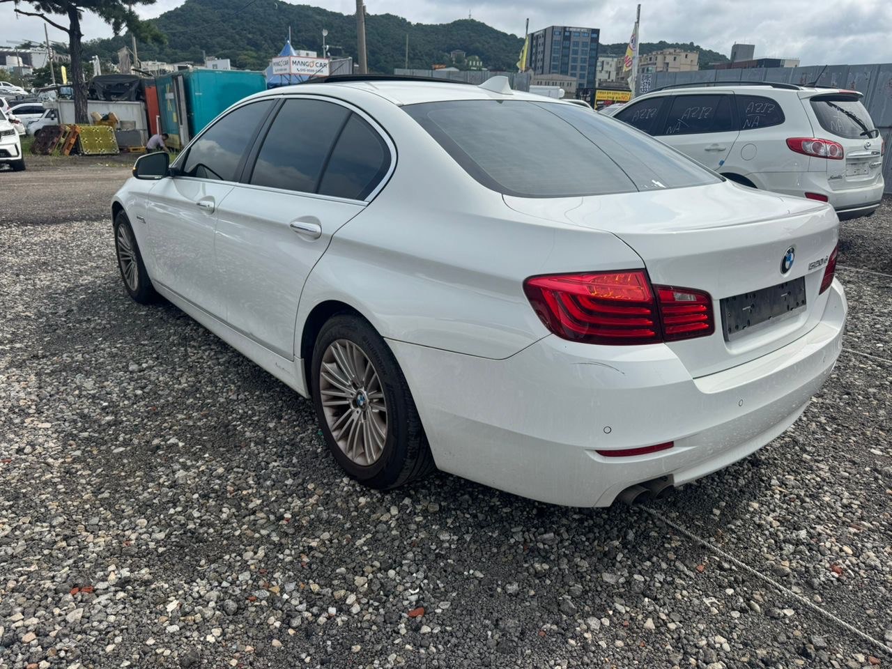 2014 BMW 5Er VIN: WBA5E5106FG055200 Lot: 400097409