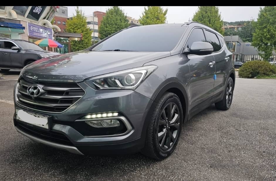 2017 Hyundai Santa Fe VIN: KMHSW81UBJU792711 Lot: 286004173
