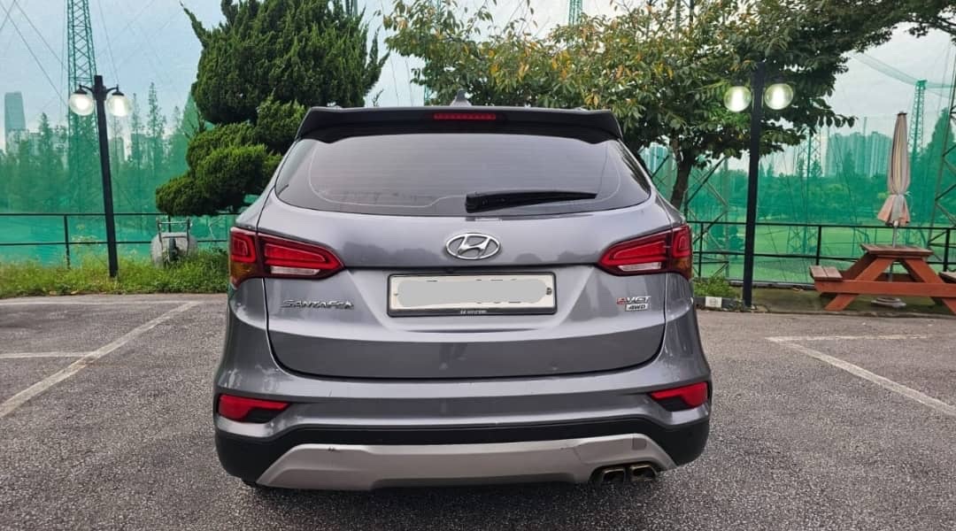 2017 Hyundai Santa Fe VIN: KMHSW81UBJU792711 Lot: 286004173