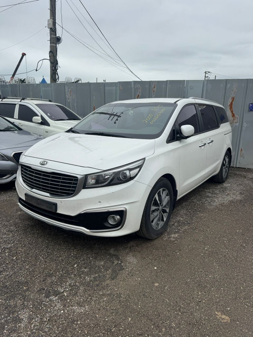 2014 Kia Carnival VIN: KNAMC81ABFS012698 Lot: 287004437