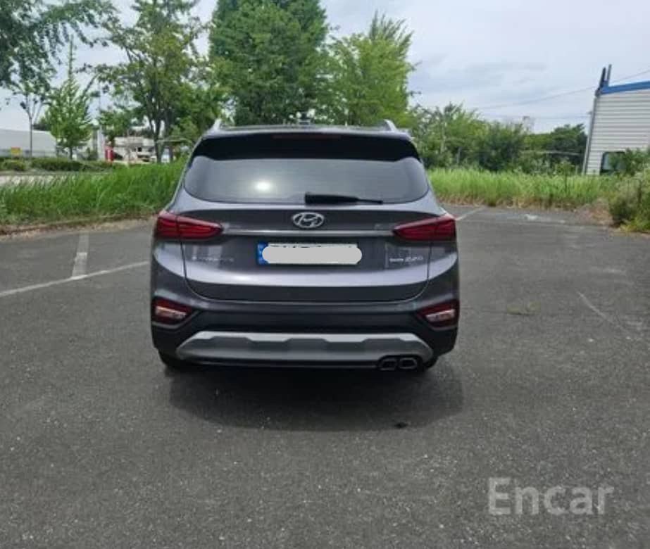 2018 Hyundai Santa Fe VIN: KMHS381CDKU046059 Lot: 400098947