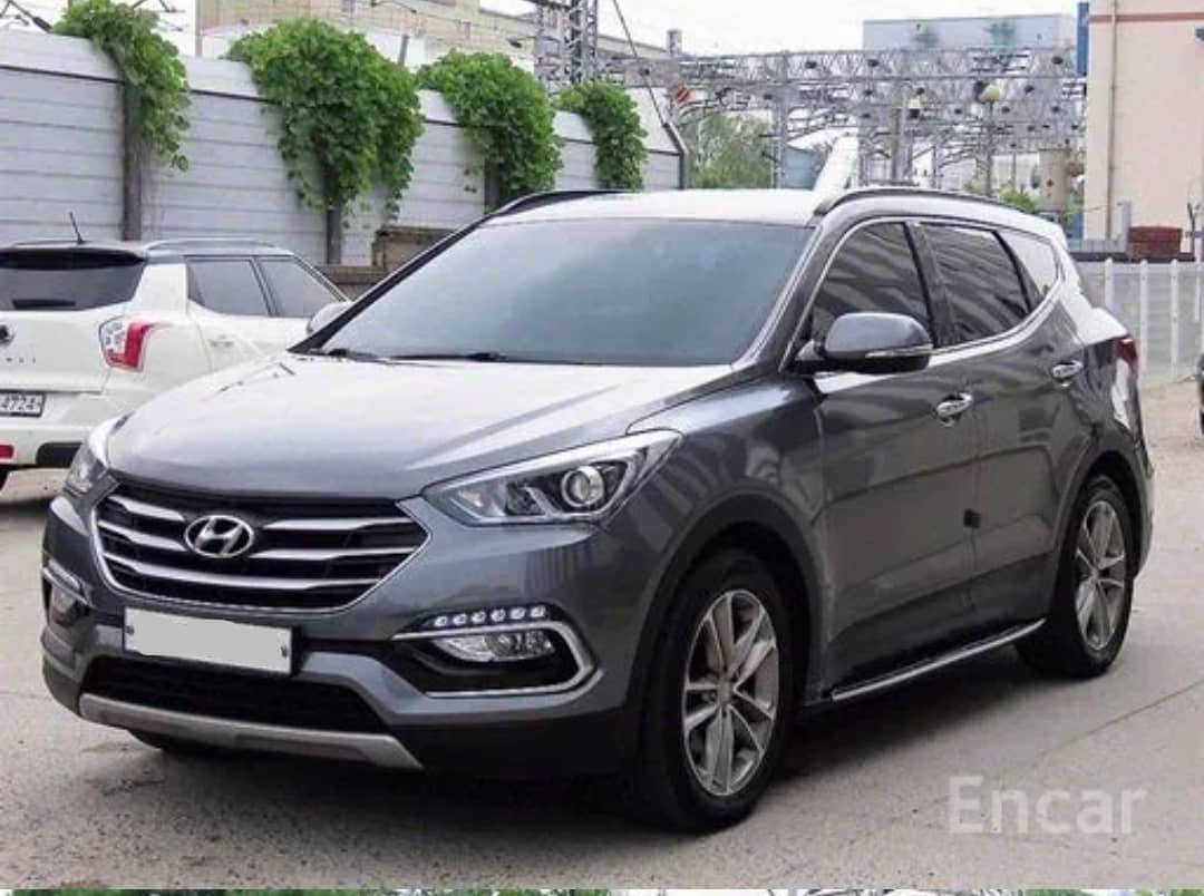 2015 Hyundai Santa Fe VIN: KMHSW81XDGU538773 Lot: 400098897