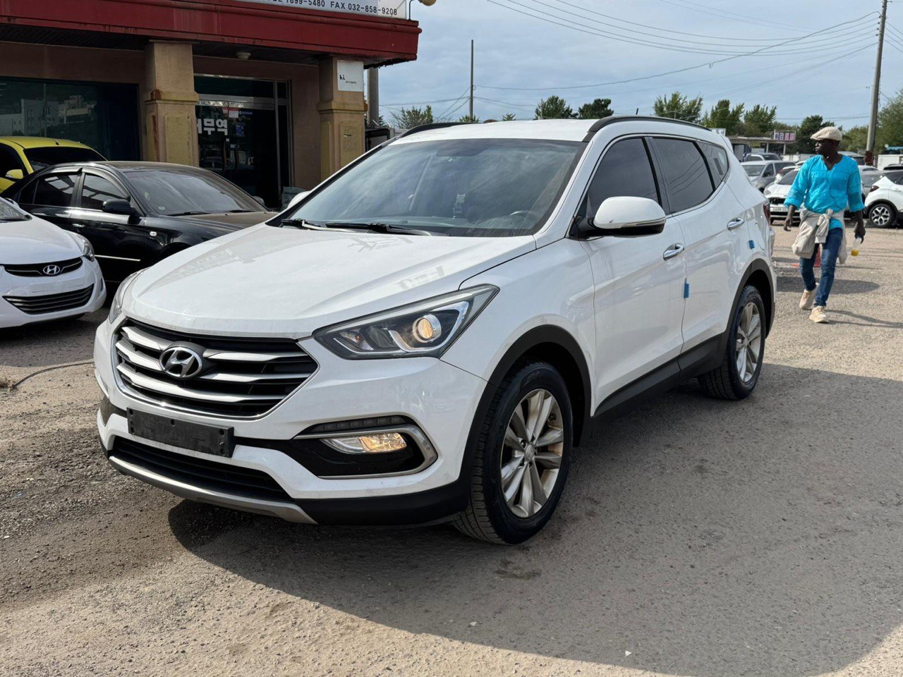 2016 Hyundai Santa Fe VIN: KMHSW81XBGU626888 Lot: 287005351