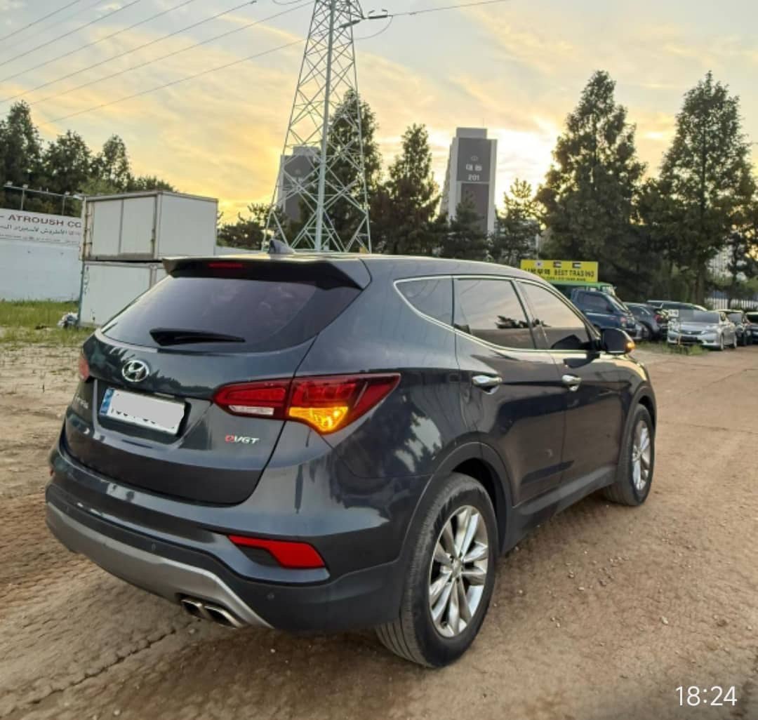 2016 Hyundai Santa Fe VIN: KMHSW81UDGU659994 Lot: 287005289