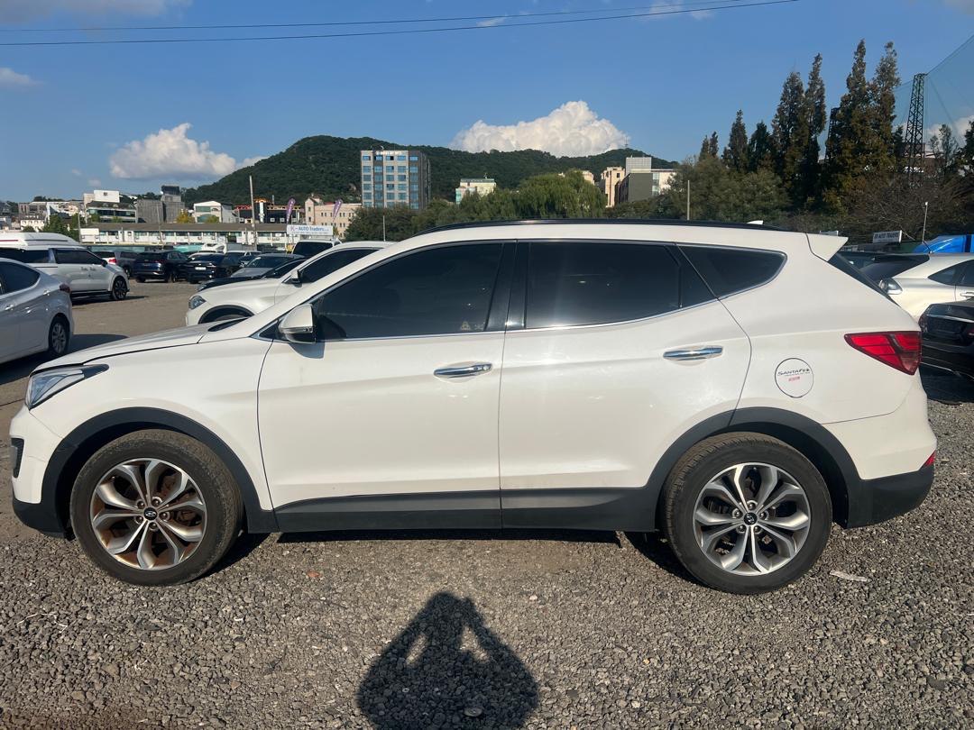 Hyundai Santa Fe Iii 2.2 D VIN: KMHSW81XBGU611547 Lot: 287005691