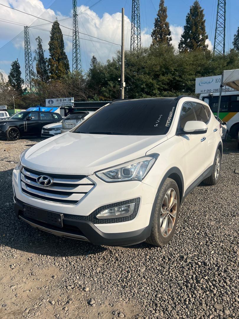 Hyundai Santa Fe Iii 2.2 D VIN: KMHSW81XBGU611547 Lot: 287005691