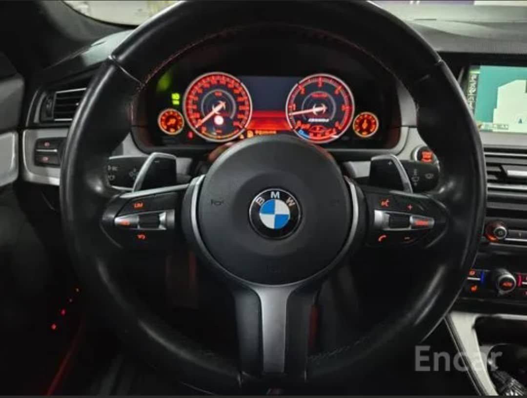 2014 BMW 530D xDrive VIN: WBA5D3103FGV80304 Lot: 400995467