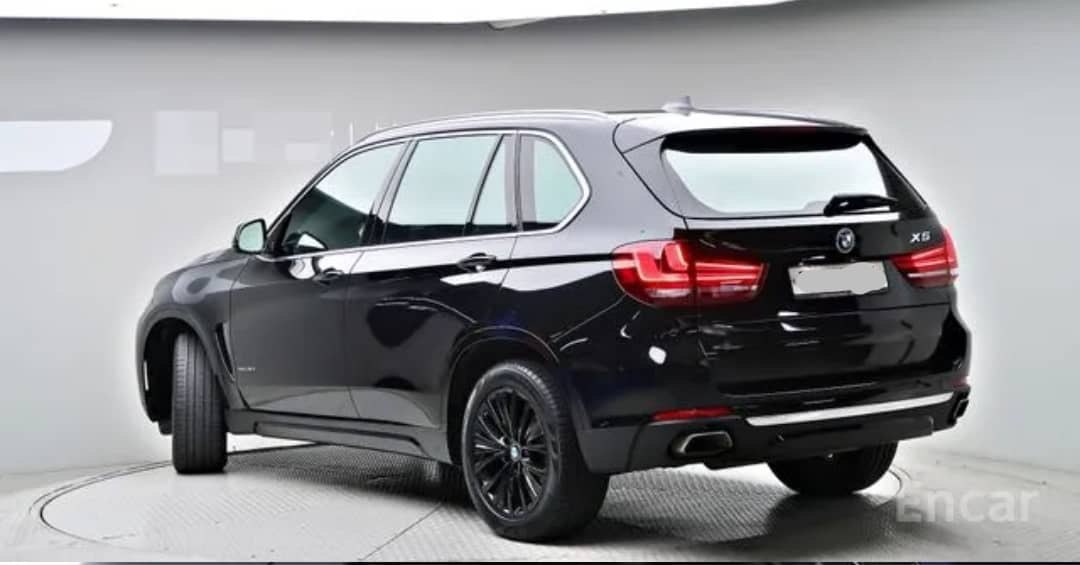 2017 BMW X5 xDrive40D VIN: WBAKS6102H0N68019 Lot: 309406300