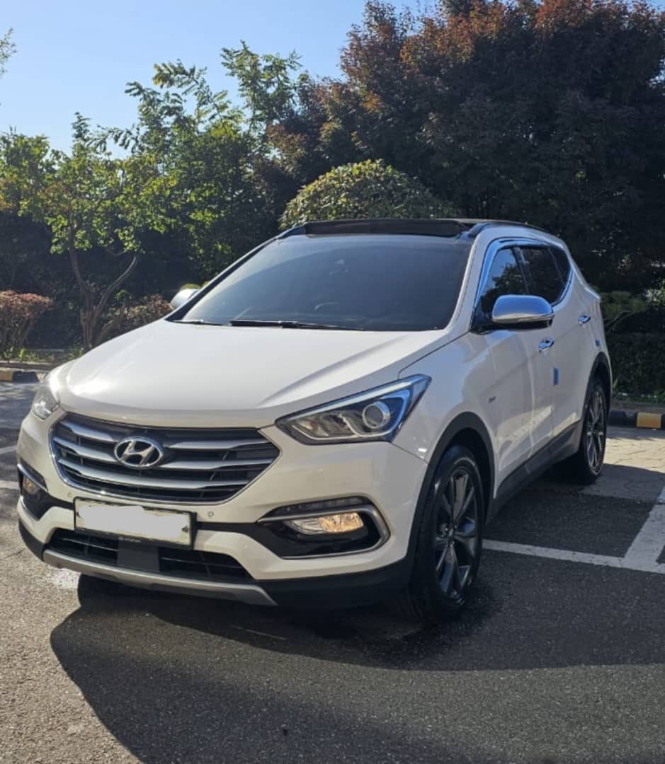 2015 Hyundai Santa Fe 2.0D VIN: KMHSW81UBFU486691 Lot: 400996063