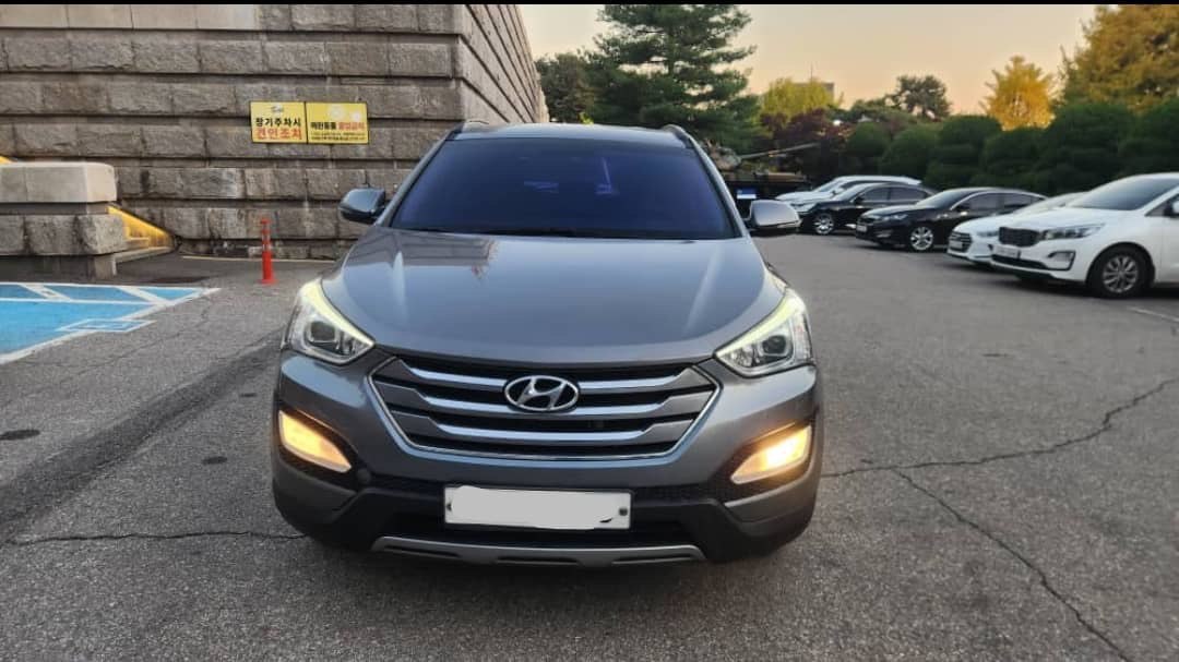 2015 Hyundai Santa Fe VIN: KMHSW81UDGU592540 Lot: 287006699