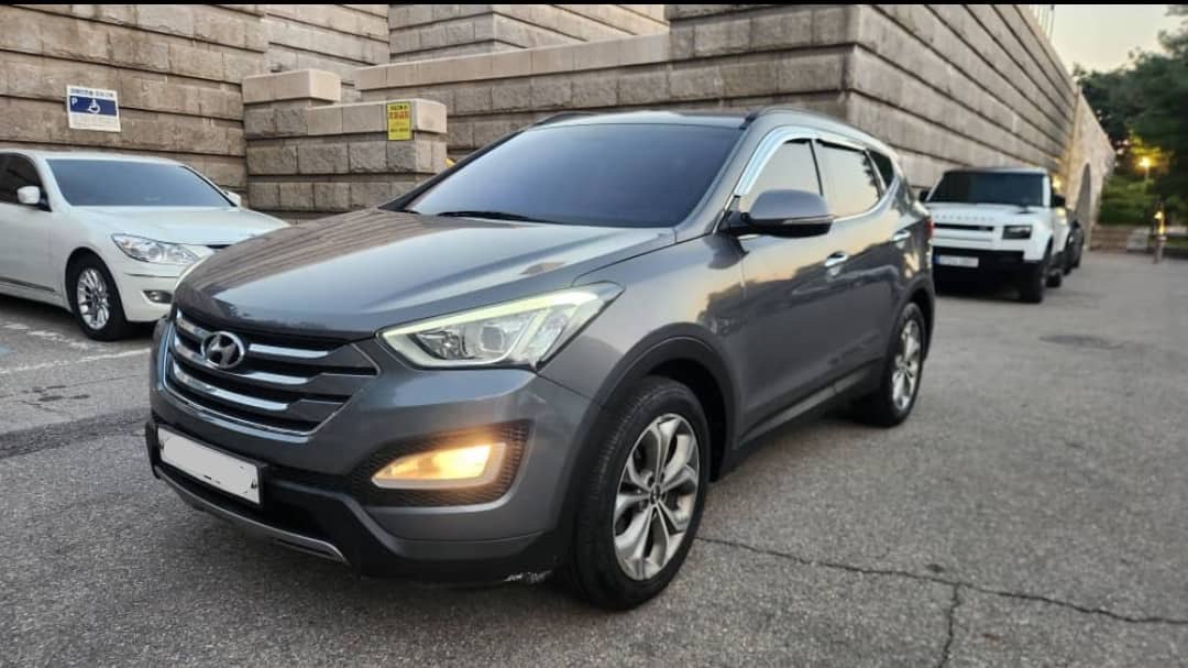2015 Hyundai Santa Fe VIN: KMHSW81UDGU592540 Lot: 287006699