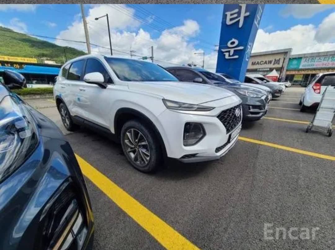 2018 Hyundai Santa Fe 2.0D VIN: KMHS381BDKU012382 Lot: 400997672